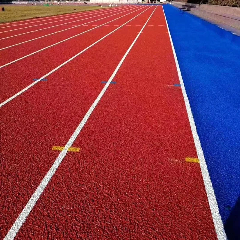 Daļēji noslīpēts sporta virsmas slānis, kas īpaši paredzēts sacensībām